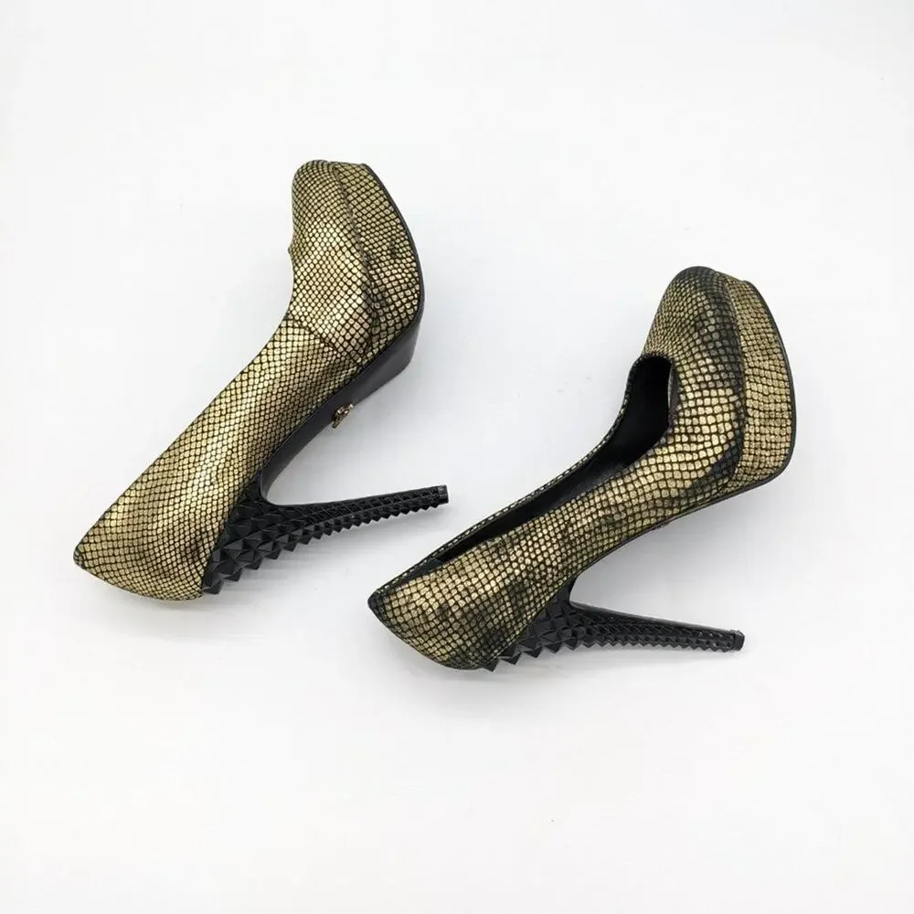 Rachel Rachel Roy Gold Black Kimi Scale Pattern Sculpted Studded Platform Size 8